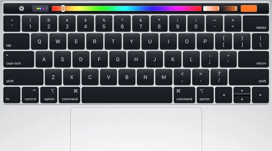 MacBook Pro 上的第一代 Touch Bar 設(shè)計(jì)甚至沒有 ESC 按鍵|Apple