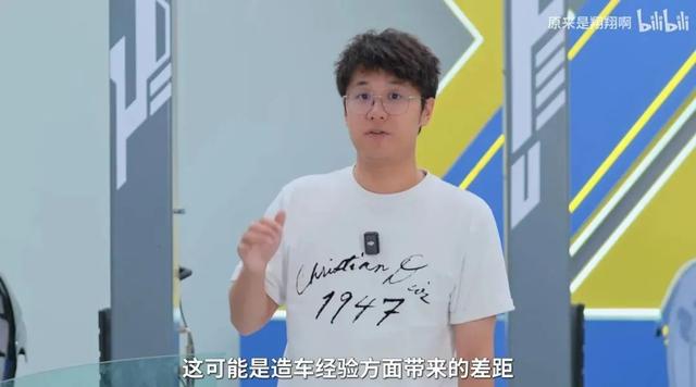 網(wǎng)紅用小米SU7對(duì)撞極氪007，小米汽車(chē)回應(yīng)