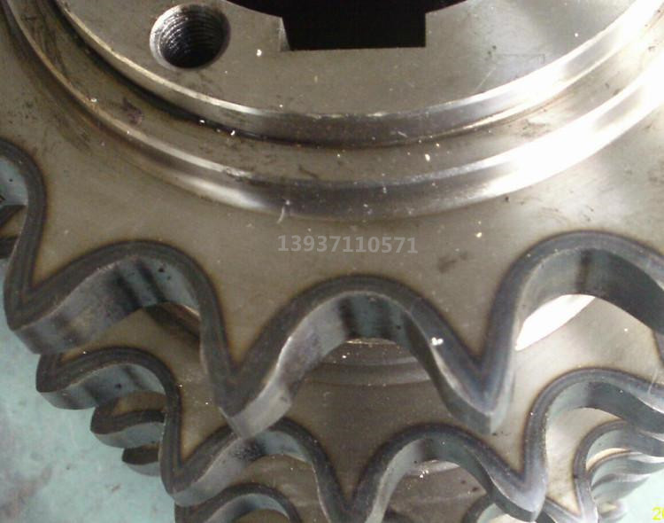 大模數齒輪淬火機